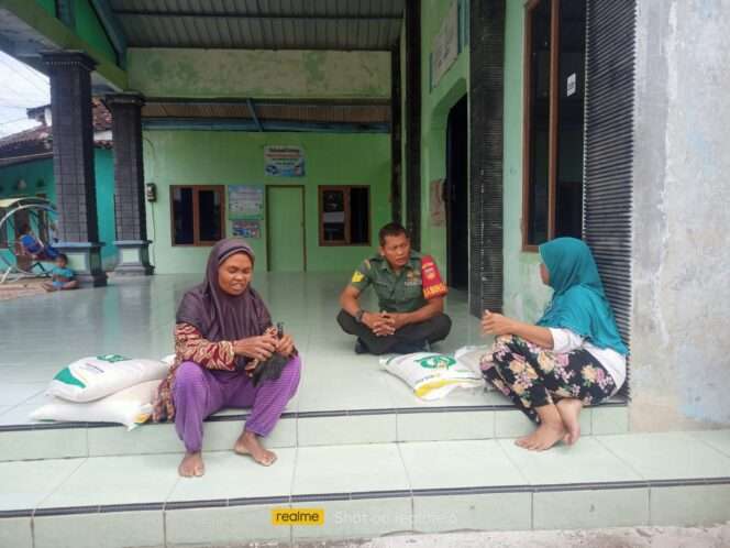 
					Peran Vital Babinsa dalam Membangun Kedekatan dan Keamanan di Desa Bandung Sragen