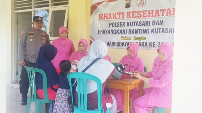 
					Bakti Kesehatan Polsek Kutasari Purbalingga Sambut Peringatan Hari Bhayangkara ke-78