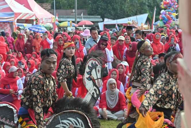 
					Germas Desa Sindang, Bupati Purbalingga Resmikan 2 Gedung PAUD