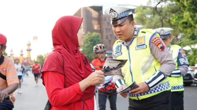 
					Sosialisasi Ops Patuh Candi 2024, Kapolda Jateng Ajak Masyarakat Tertib Berlalu Lintas