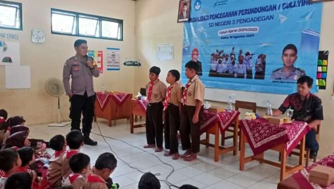 
					Sosialisasi Pencegahan Perundungan oleh Bhabinkamtibmas di SDN 3 Pengadegan Purbalingga